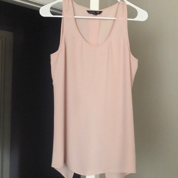 Pale pink dress tank with an open slit in the back - Picture 1 of 2